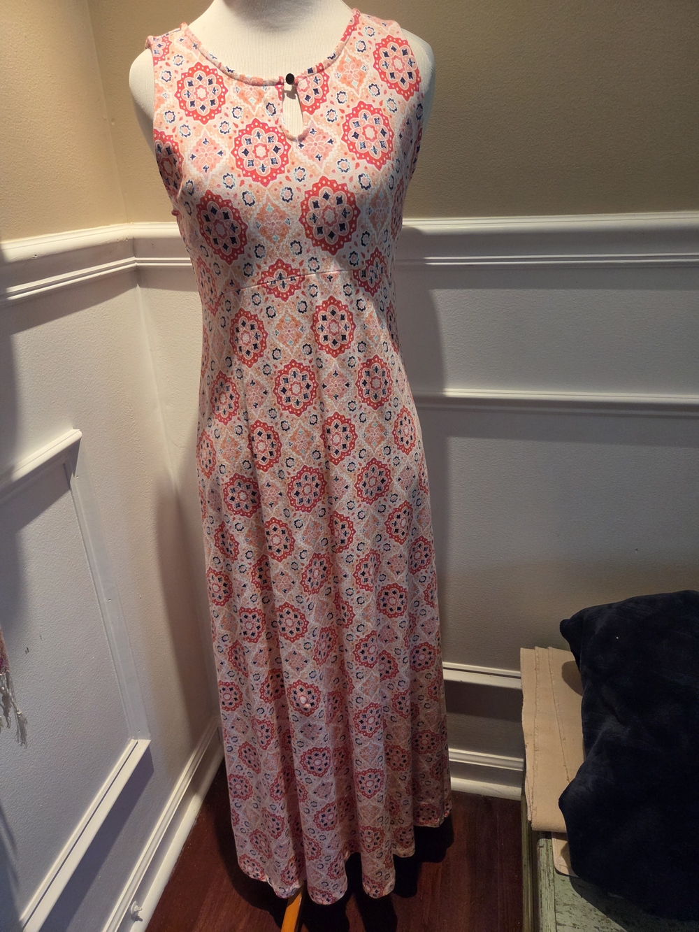 Talbots Pink Medallion Sleeveless Maxi Dress